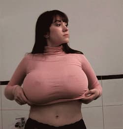 fun jiggly boobs'