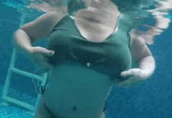underwater boobs'