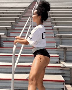 Gorgeous Brittany Renner twerking booty'