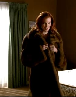 Marcia Cross -3/75 -5'8''- 34B-24-34''- 135lbs - 8.5-Shoe, Beautiful MILF Cunnilingus! - Yum! Yum!'