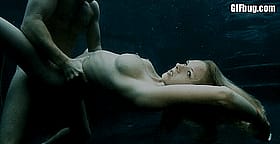 Hot Water Fetish: Underwater Naked Girl'