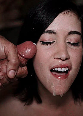 Teen Blowjob Cumshots: A Juicy, Sweaty, and Messy Experience'