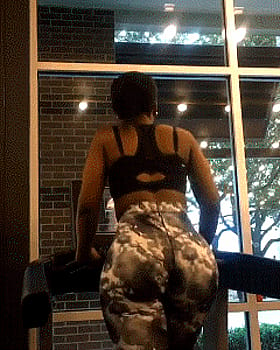 Babes with Big Asses: Get Your Fitness On with These Ebony Hotties'