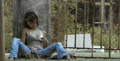 Public Masturbation: A Dirty, Grassy Affair picture 1 of 1