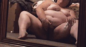 Amateur BBW Masturbating in Bedroom'