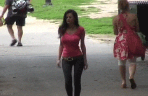 Big Tits Walking Down the Street picture 1 of 1