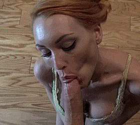 Blonde Babes Giving Amazing Blowjobs'