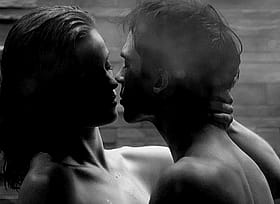 Hot Naked Chick Gets Kissed'