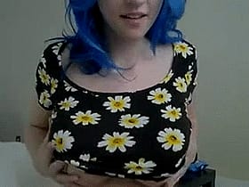 Bouncing Big Tits'