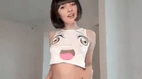 Teen Non Nude Pussy Shot'