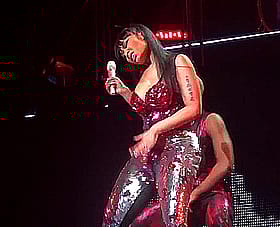 Nicki Minaj's Big Tits Show: A Celebrity's Hot Performance'