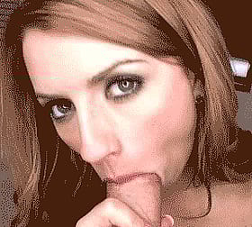 Babes Gone Wild: Flowering Selfie Frenzy - Follow Back & Get Frisky!'