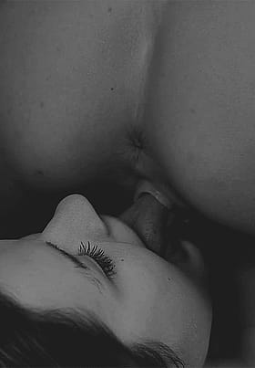 Hot Teens: A Sizzling Sexual Experience'