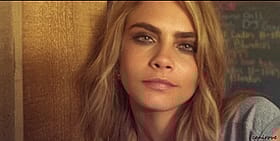 Hot Chicks and Gorgeous Babes: A Sizzling Collection of Teen Hotties'