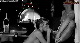 Samantha Saint Gives a Hot Blowjob'