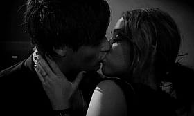 Fucking Hot Sex: Two People Kissing and Making Out'
